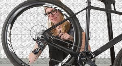 cauc-woman-bike-mechanic